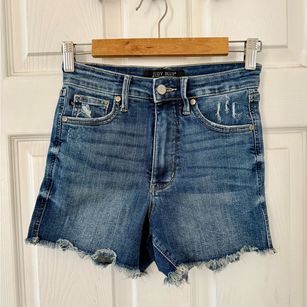 Judy Blue Women's Frayed Hem Jean Shorts w/ Tummy control feature